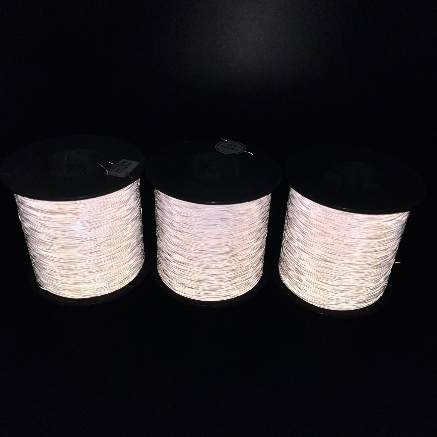 Double side reflective knitting yarn reflects in dark