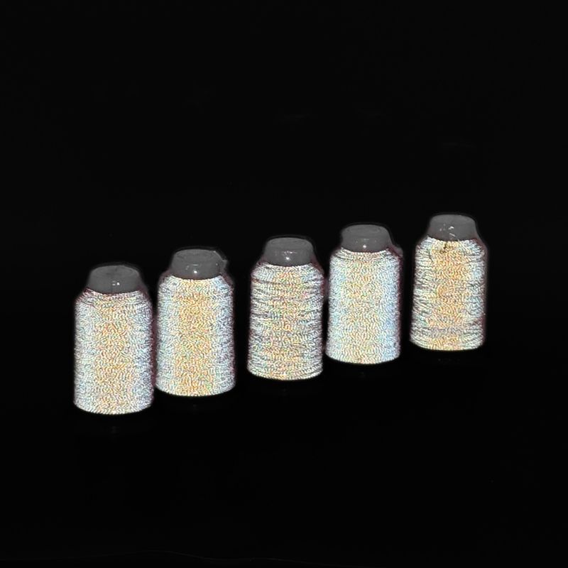 Pure Red Reflective Thread for Knitting (Sample)