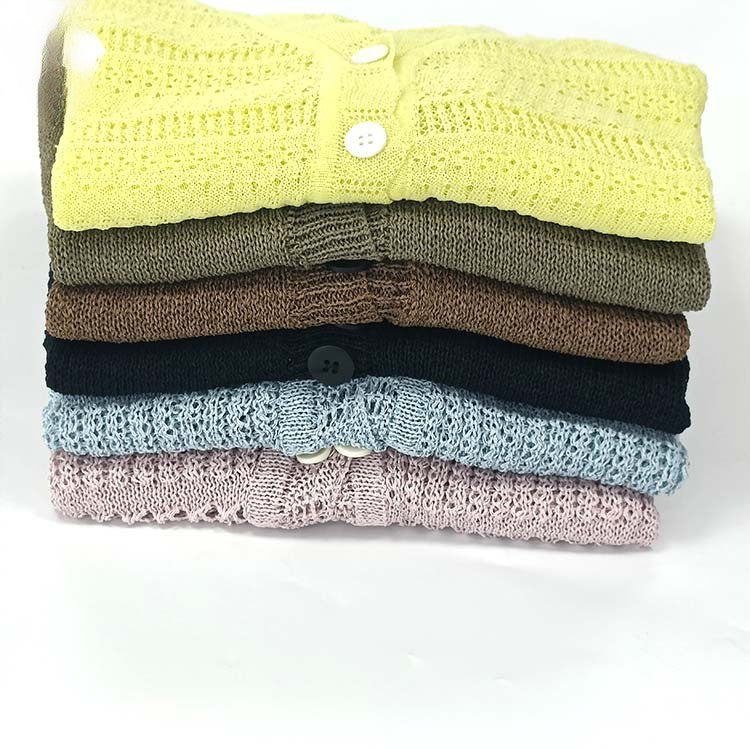 clothes made by paper yarn