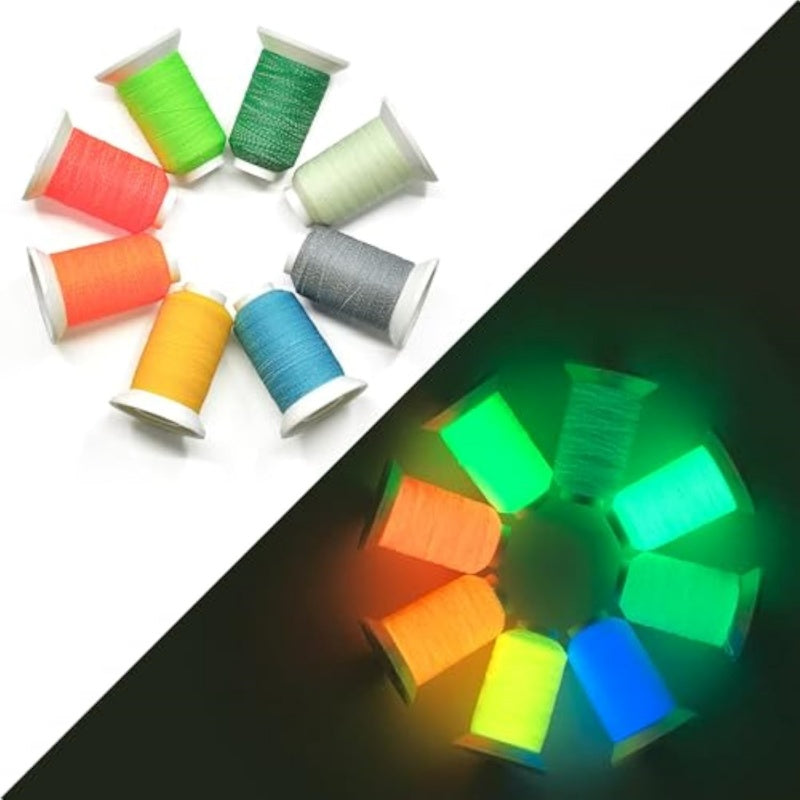 Daylight and luminous effects of luminous threads
