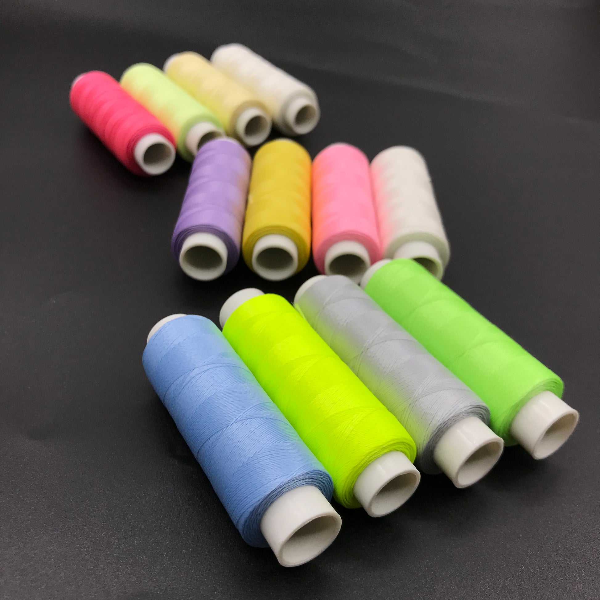 Luminous fluorescent Embroidery Thread Kit