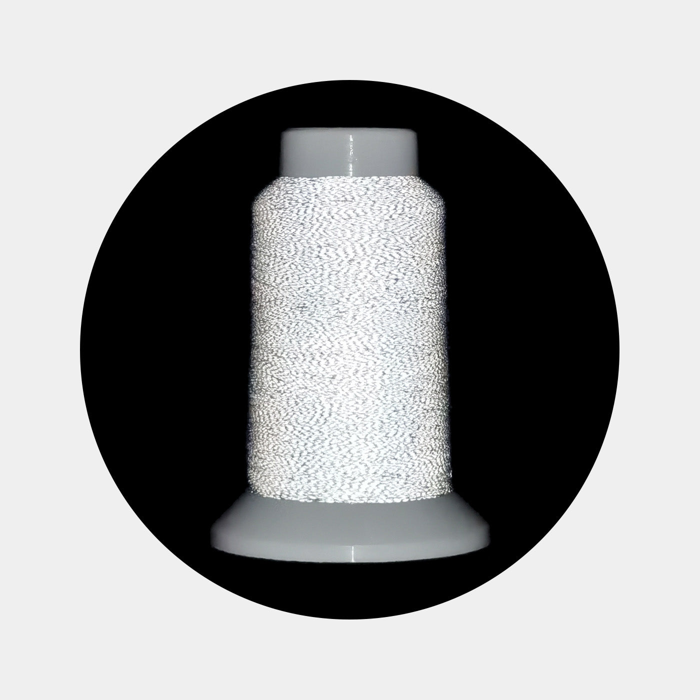 Reflective embroidery thread 1000m/roll reflects in dark