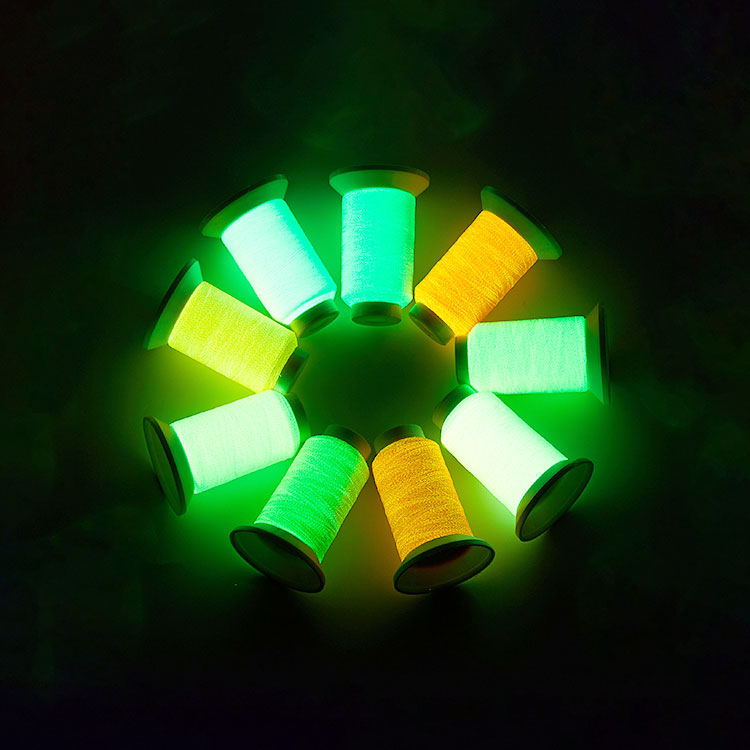 1200m/roll glow in the dark embroidery thread – Velve